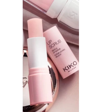 Exfoliante de labios kiko milano